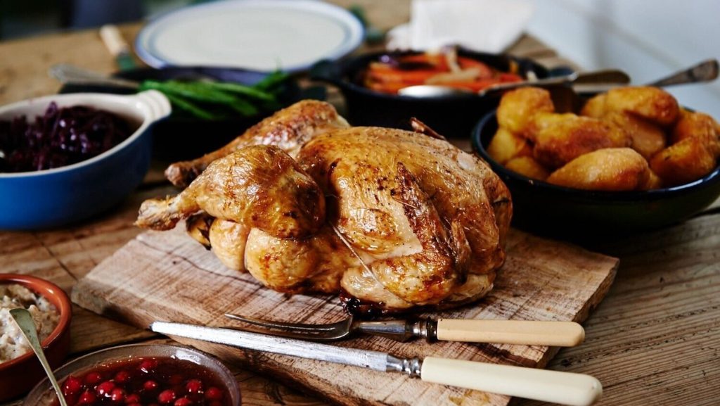 Chicken Christmas Recipe, Christmas chicken recipe, festive chicken dinner, easy holiday chicken, roasted chicken for Christmas, best Christmas chicken, holiday chicken recipe, Christmas dinner chicken recipe, simple Christmas chicken